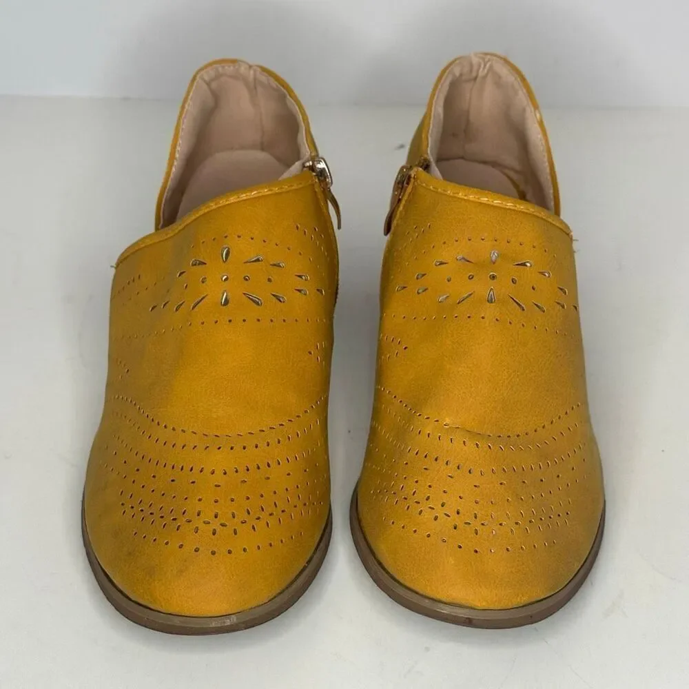 Lace up Flock Casual Fretwork Casual Shoes Yellow | Women Size 7.5 / 38
